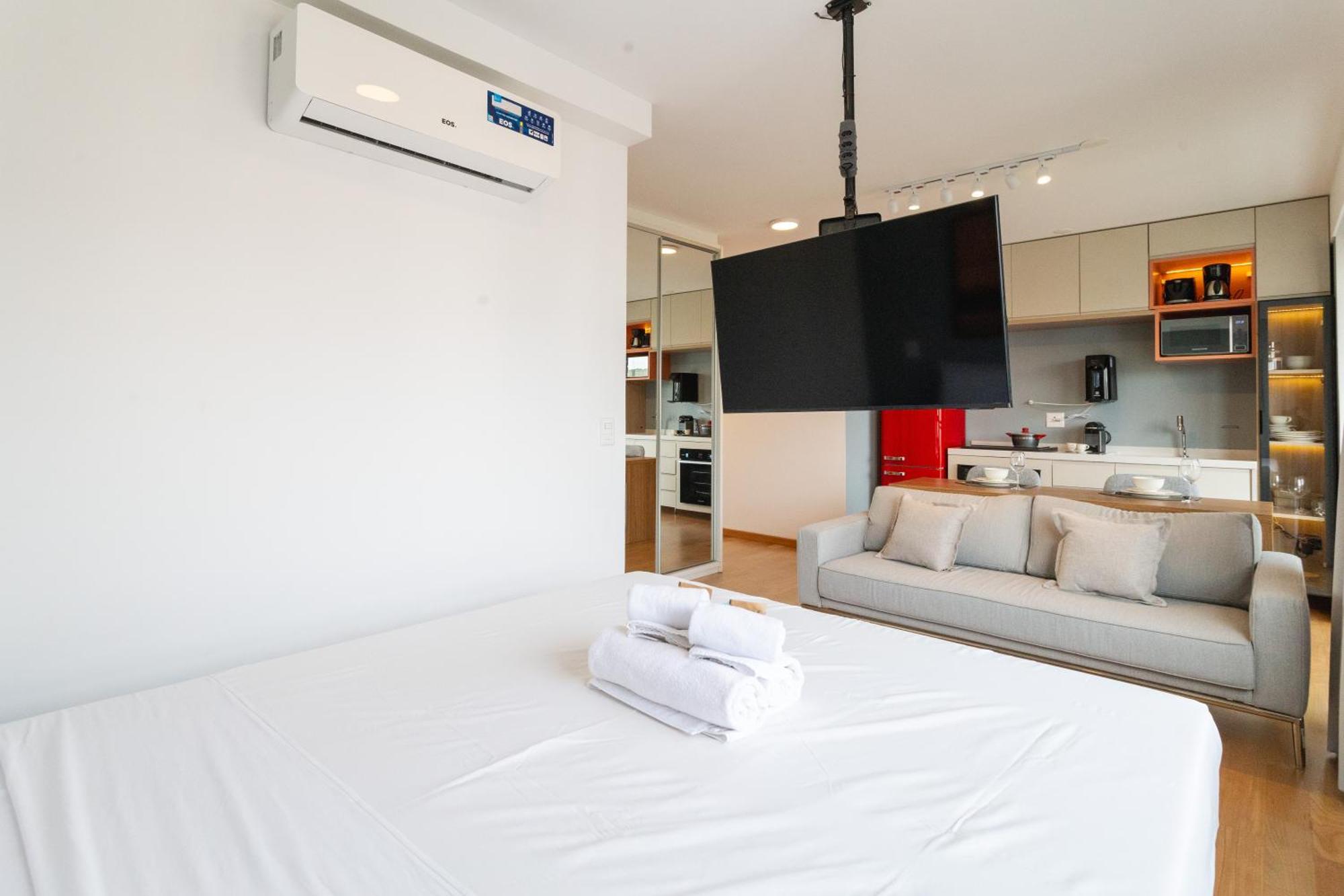 Na Madalena Com Lazer E Garagem Apartamento